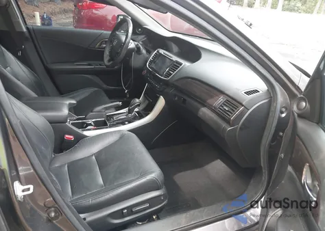 2017 Honda Accord Hybrid Touring из США, поврежденный, VIN JHMCR6F77HC009474